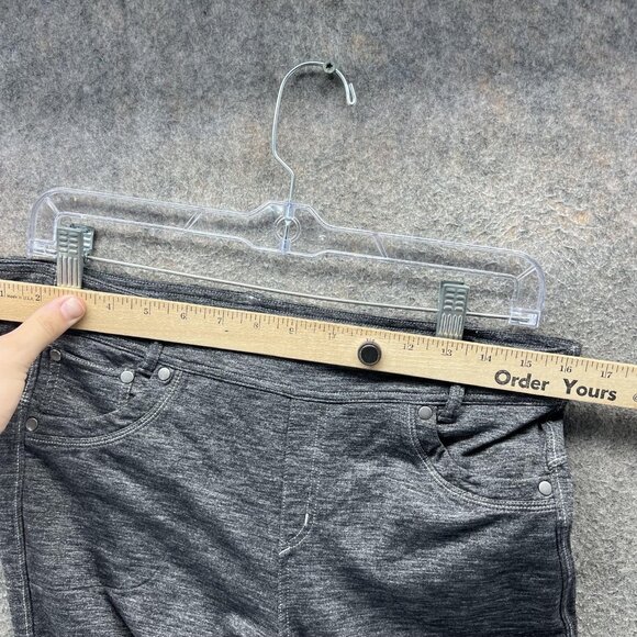 Kuhl Pants Womens 12 Gray Capri Cropped Stretch Nylon Blend Hiking Outdoors - Picture 9 of 10